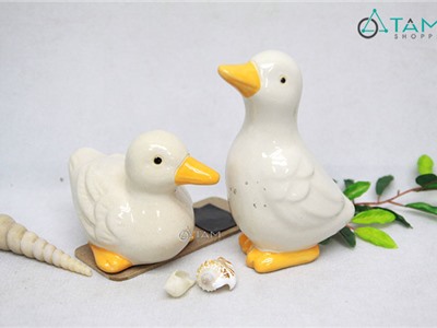 Bộ 2 tượng vịt gốm trống mái gốm trắng vàng TCV-VIT-01